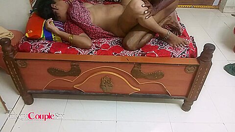 Indian Harami Bhabhi Mast Chudai With Horny Husband – Teaser Video